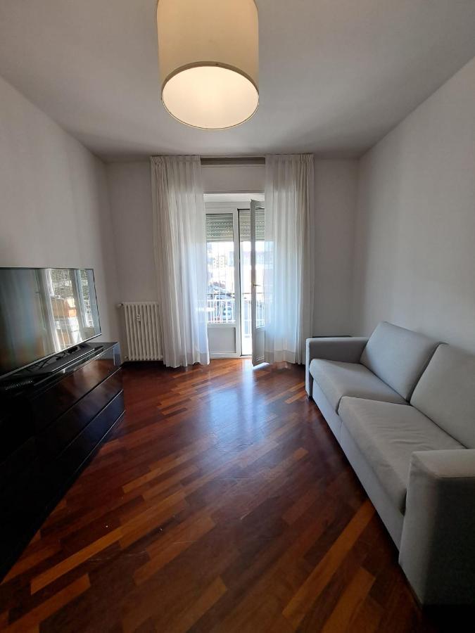 Apartamento Fancy Monique Milán Exterior foto